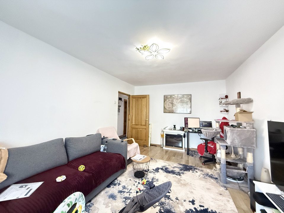 COMISION 0% Apartament cu 3 camere de vanzare in zona Lipovei 3, foxfort.ro