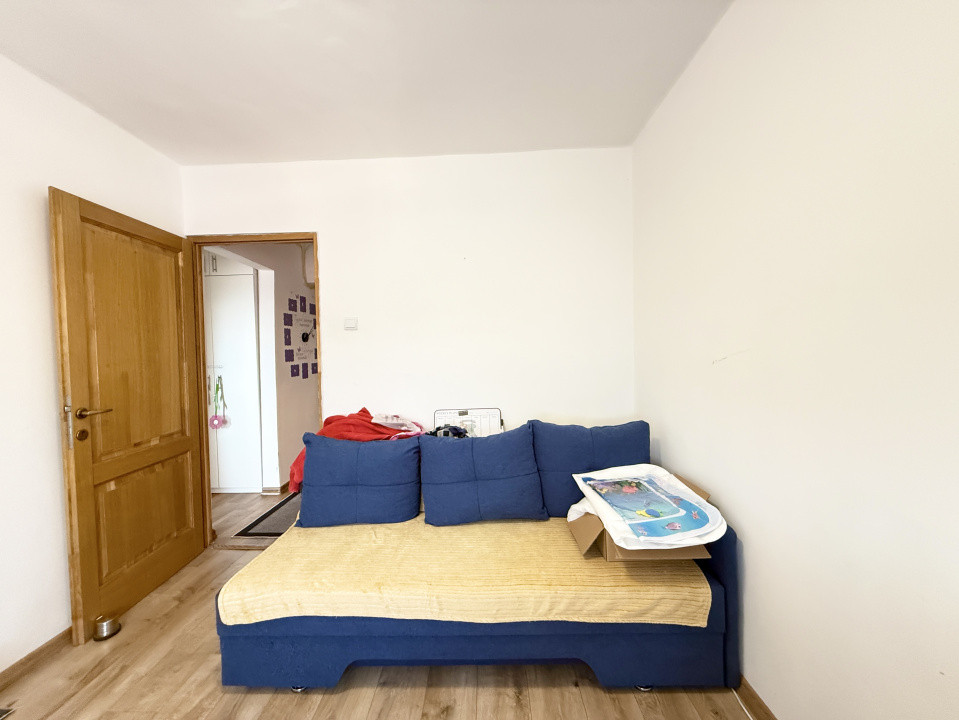 COMISION 0% Apartament cu 3 camere de vanzare in zona Lipovei 7, foxfort.ro