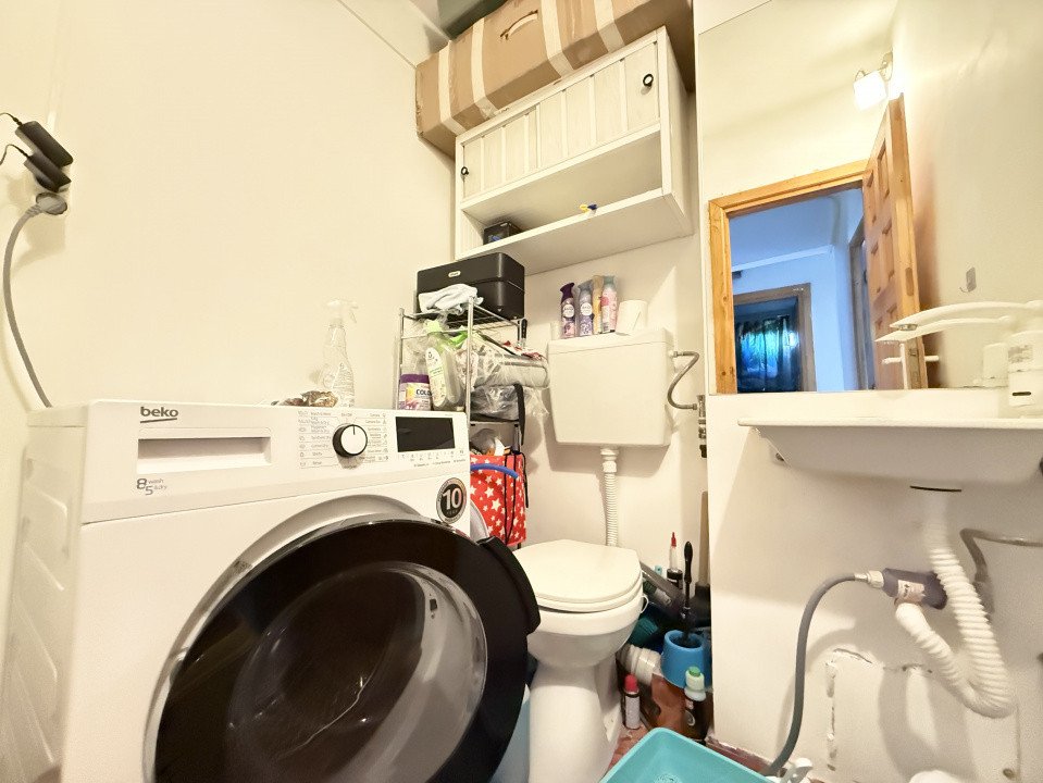 COMISION 0% Apartament cu 3 camere de vanzare in zona Lipovei 16, foxfort.ro