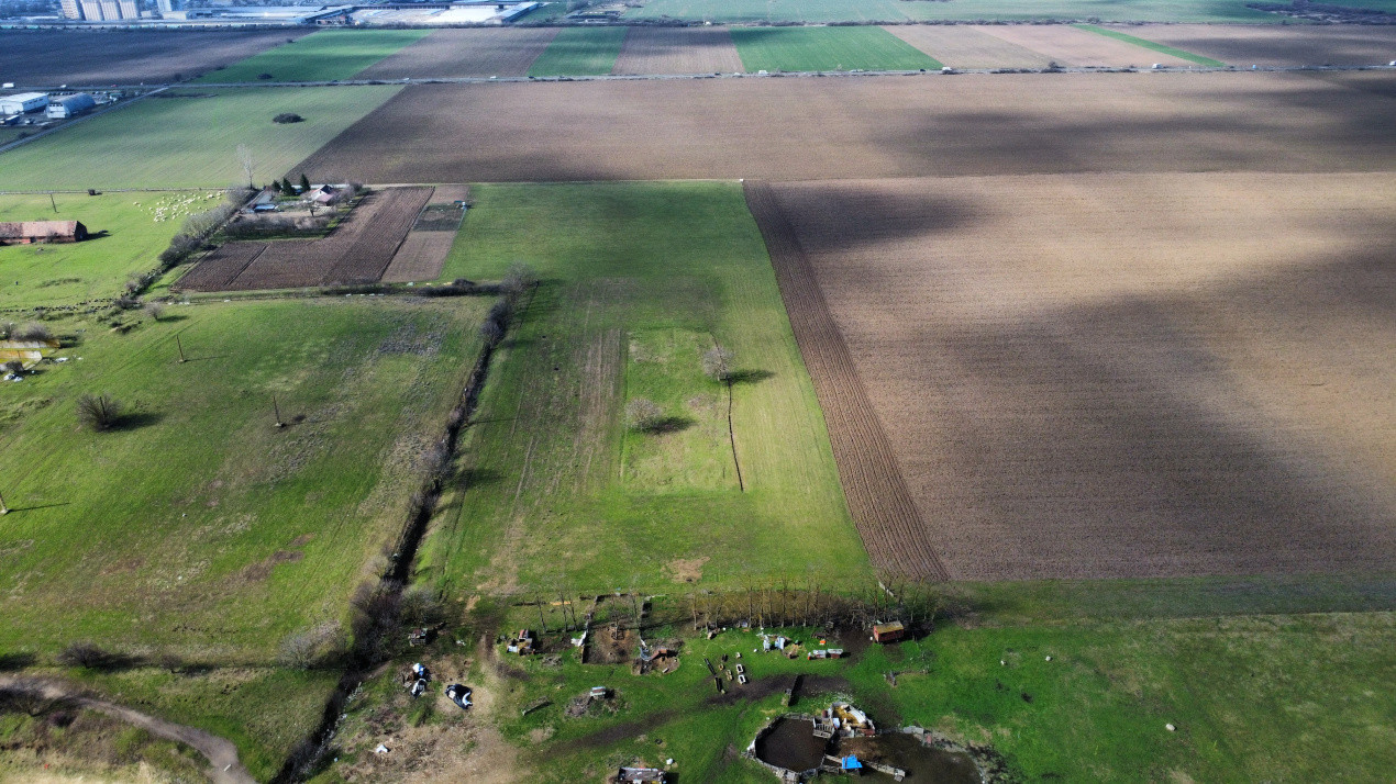 Teren intravilan 2 hectare in Padureni – oportunitate investitie sau dezvoltare 3, foxfort.ro