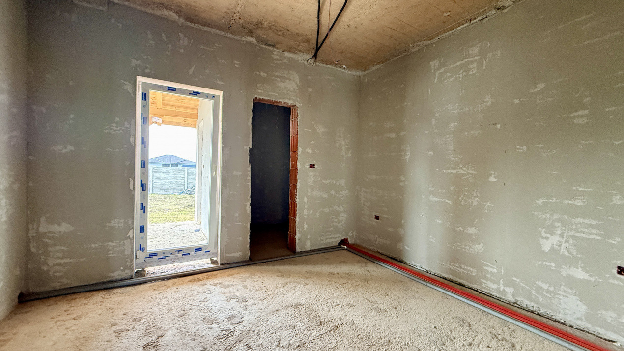 Duplex de vanzare, 3 camere pe parter + pod - Mosnita Veche 7, foxfort.ro