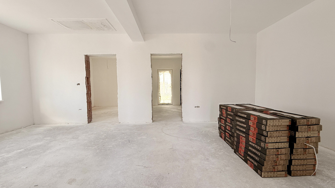 Duplex de vanzare, 3 camere pe parter + pod - Mosnita Veche 2, foxfort.ro
