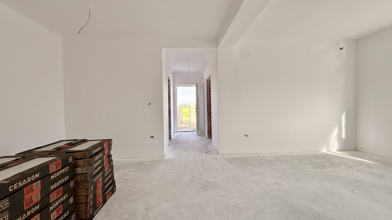 Duplex de vanzare, 3 camere pe parter + pod - Mosnita Veche 3, foxfort.ro