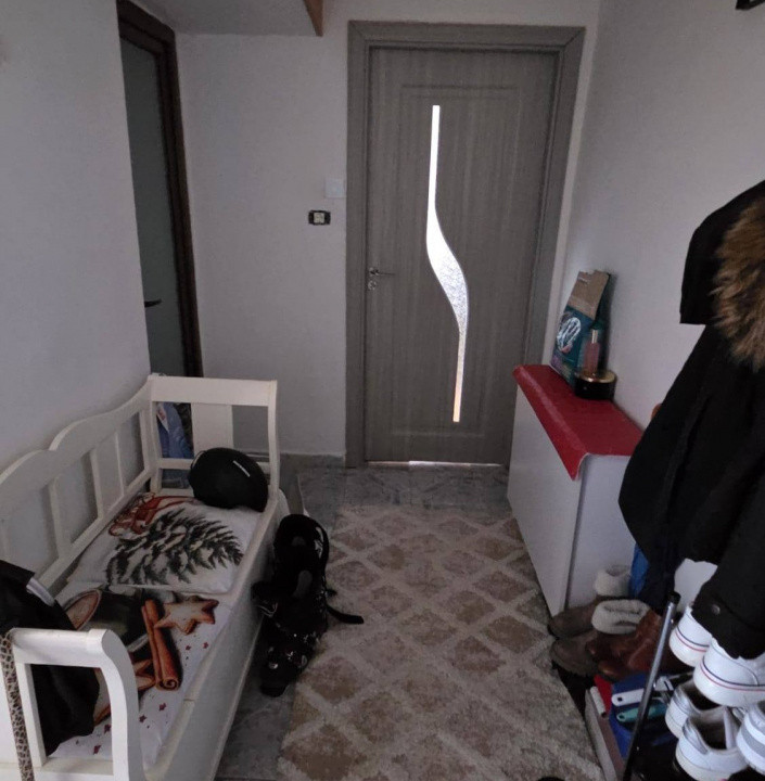 Apartament 2 camere semidecomandat, zona Iosefin  3, foxfort.ro