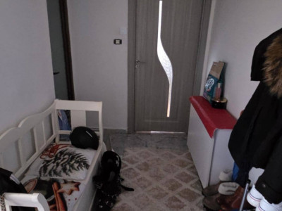 Apartament 2 camere semidecomandat, zona Iosefin  imagine mica 3, foxfort.ro