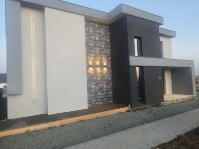 Casa individuala noua cu finisaje si amenajari de lux imagine mica 4, foxfort.ro