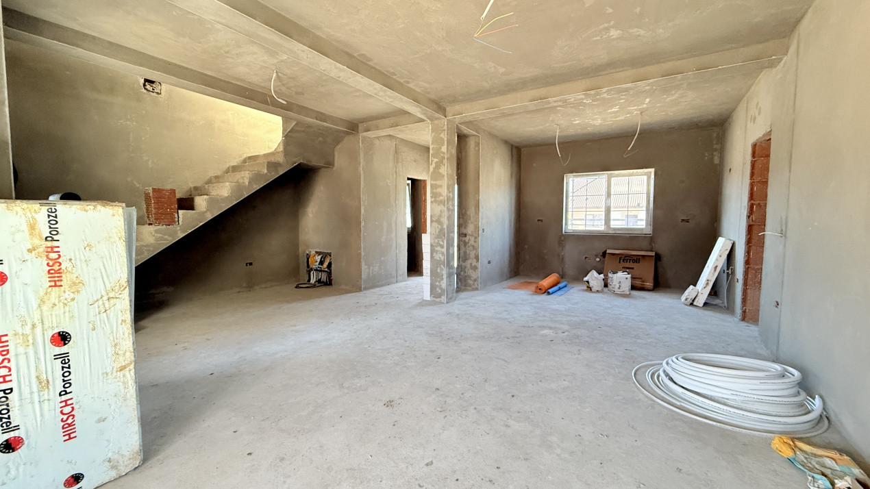 Duplex 3 camere, despartit prin camera tehnica, in spate la Lidl 2, foxfort.ro