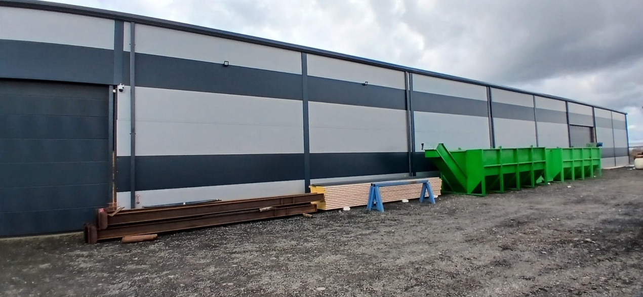 Hala industriala de 576 mp de vanzare - zona Giarmata 2, foxfort.ro