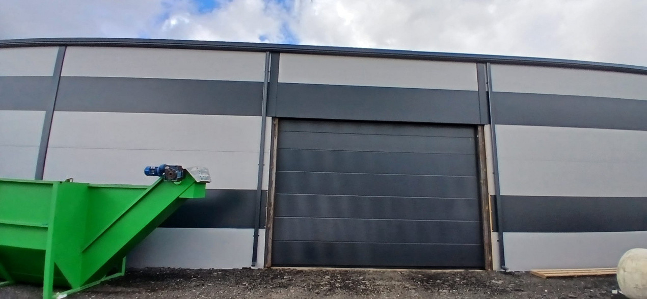 Hala industriala de 576 mp de vanzare - zona Giarmata 4, foxfort.ro