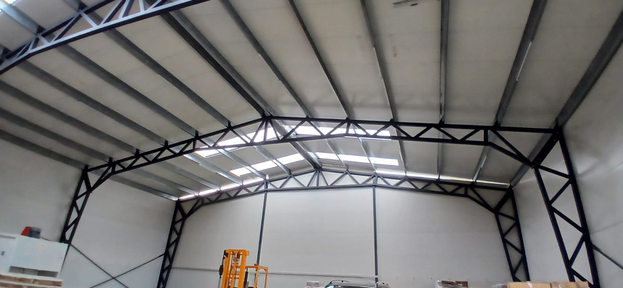 Hala industriala de 576 mp de vanzare - zona Giarmata 9, foxfort.ro