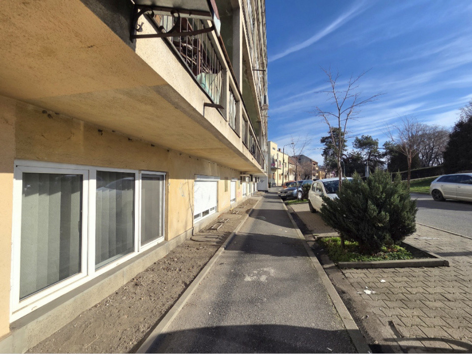 Apartament 2 camere de vanzare in Arad, Strada Praporgescu, locuinta / birou 9, foxfort.ro