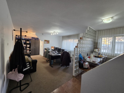 Apartament 2 camere de vanzare - zona Malul Muresului 