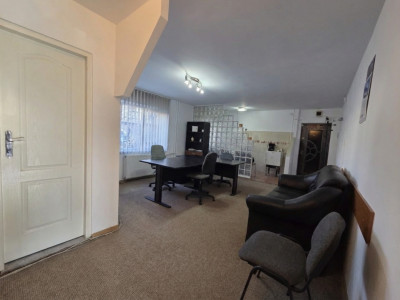 Apartament 2 camere de vanzare in Arad, Strada Praporgescu, locuinta / birou imagine mica 4, foxfort.ro