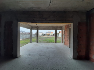 Casa individuala cu 5 camere de vanzare in localitatea Dumbravita imagine mica 5, foxfort.ro