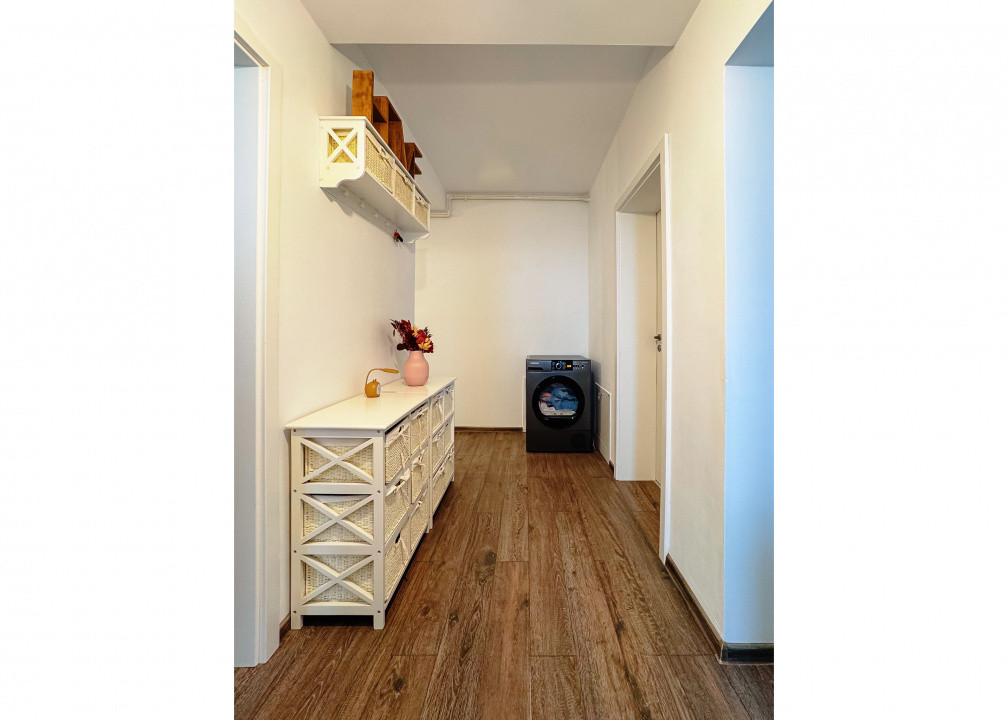 Apartament cu 2 camere, etaj 1 - zona Giroc 10, foxfort.ro