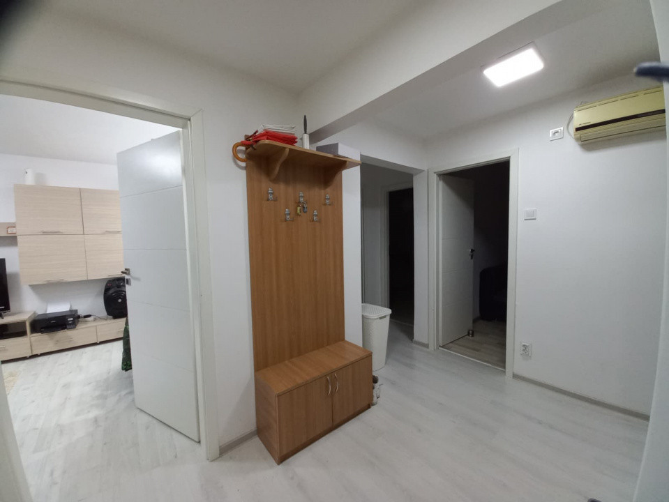 Apartament cu 4 camere de vanzare in Timisoara, zona Lipovei 1, foxfort.ro