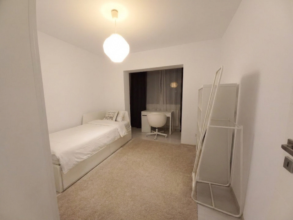 Apartament cu 4 camere de vanzare in Timisoara, zona Lipovei 5, foxfort.ro
