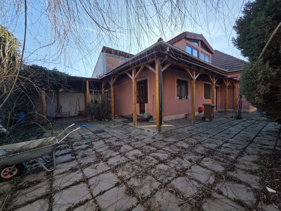 🏡 Casă spațioasă 200 mp utili, complet mobilată și utilată – Arad – 187.000 € 15, foxfort.ro