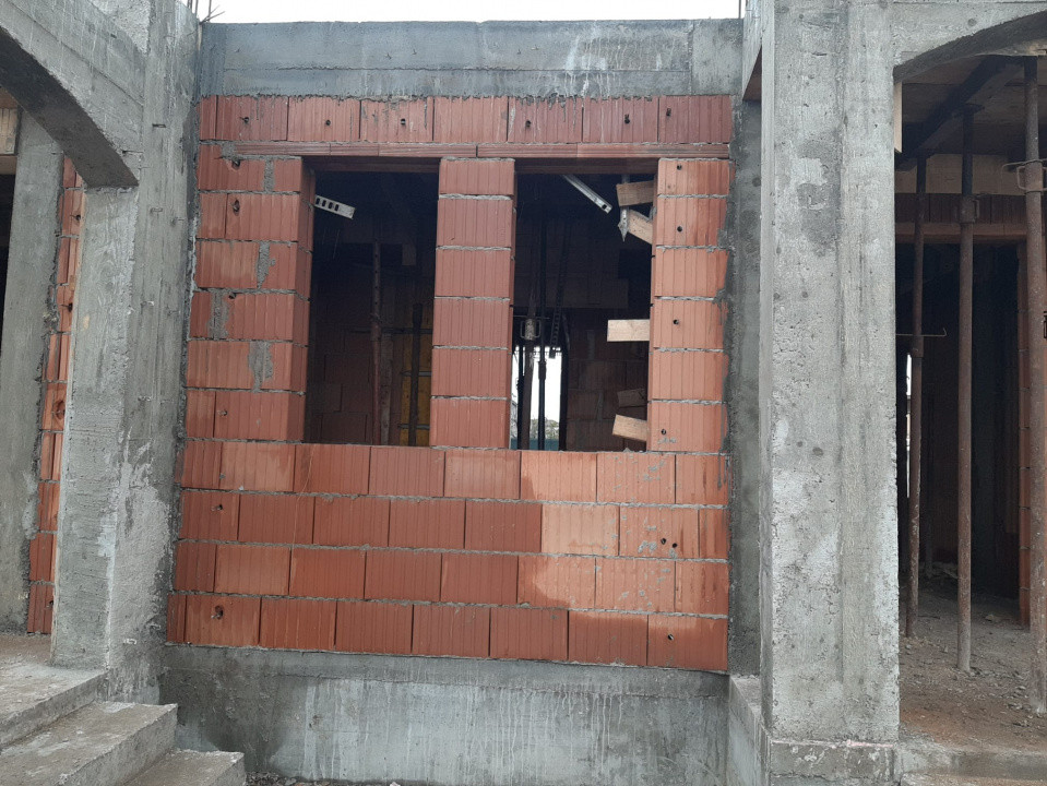 Casa individuala cu 6 camere - zona padure Dumbravita 4, foxfort.ro