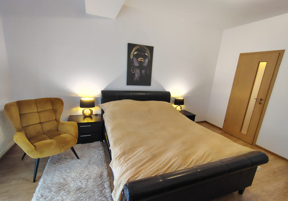 Casa insiruita - 3 camere, 107 mp utili in ansamblu privat (2987 mp), Dumbravita 3, foxfort.ro