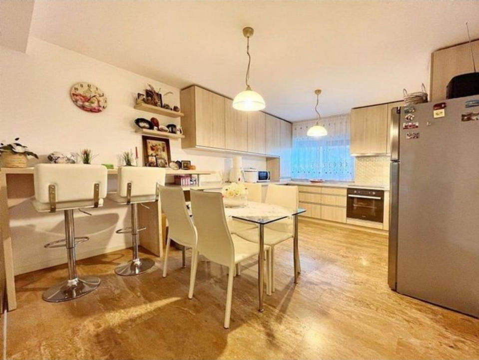 Casa insiruita - 3 camere, 107 mp utili in ansamblu privat (2987 mp), Dumbravita 11, foxfort.ro