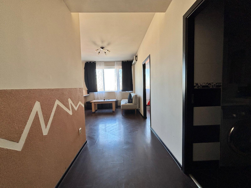 Apartament cu 2 camere de inchiriat in Arad, zona UTA 6, foxfort.ro