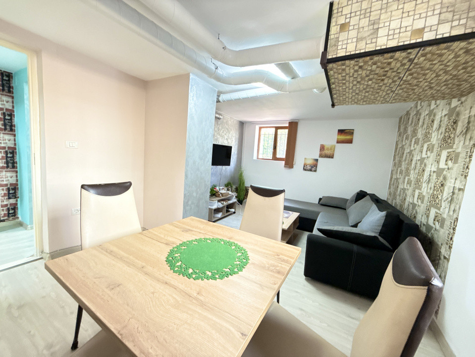 Apartament cu 3 camere de vanzare in Timisoara, zona Centrala 15, foxfort.ro