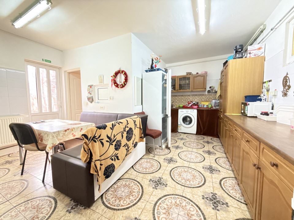 COMISION 0% Casa cu 6 camere de vanzare in Timisoara, zona Olimpia Stadion 24, foxfort.ro