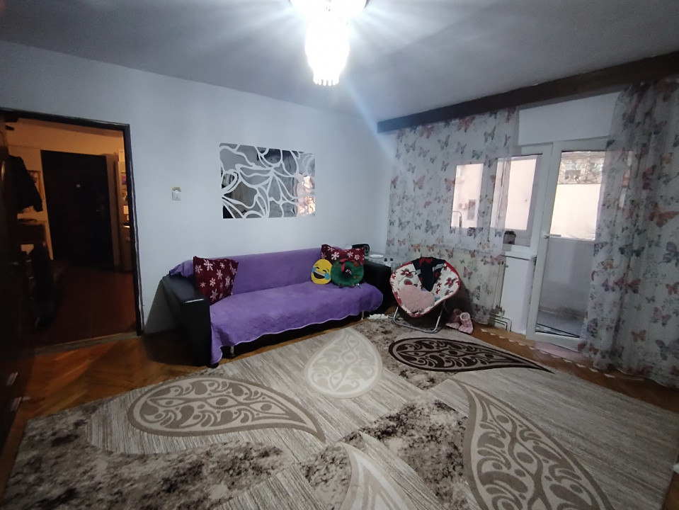 Apartament cu 2 camere de inchiriat mobilat si utilat in zona Sagului 3, foxfort.ro