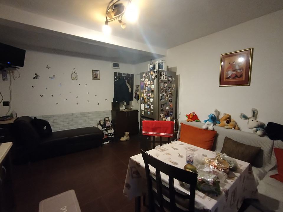Apartament cu 2 camere de inchiriat mobilat si utilat in zona Sagului 8, foxfort.ro