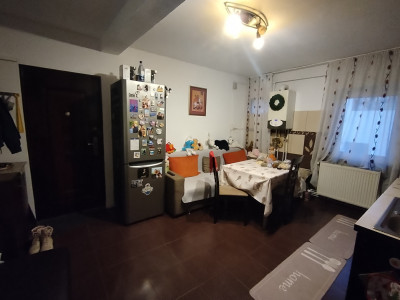 Apartament cu 2 camere de inchiriat mobilat si utilat in zona Sagului imagine mica 7, foxfort.ro