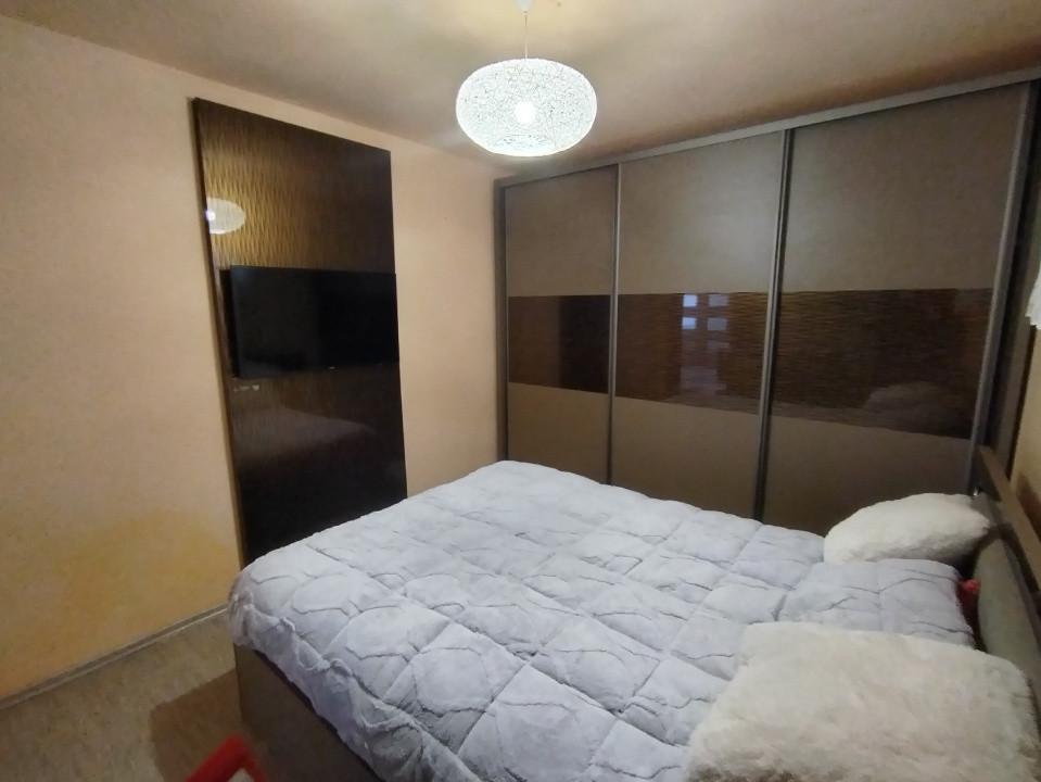 Casa cu 4 camere de vanzare in localitatea Timisoara, zona Fratelia 18, foxfort.ro