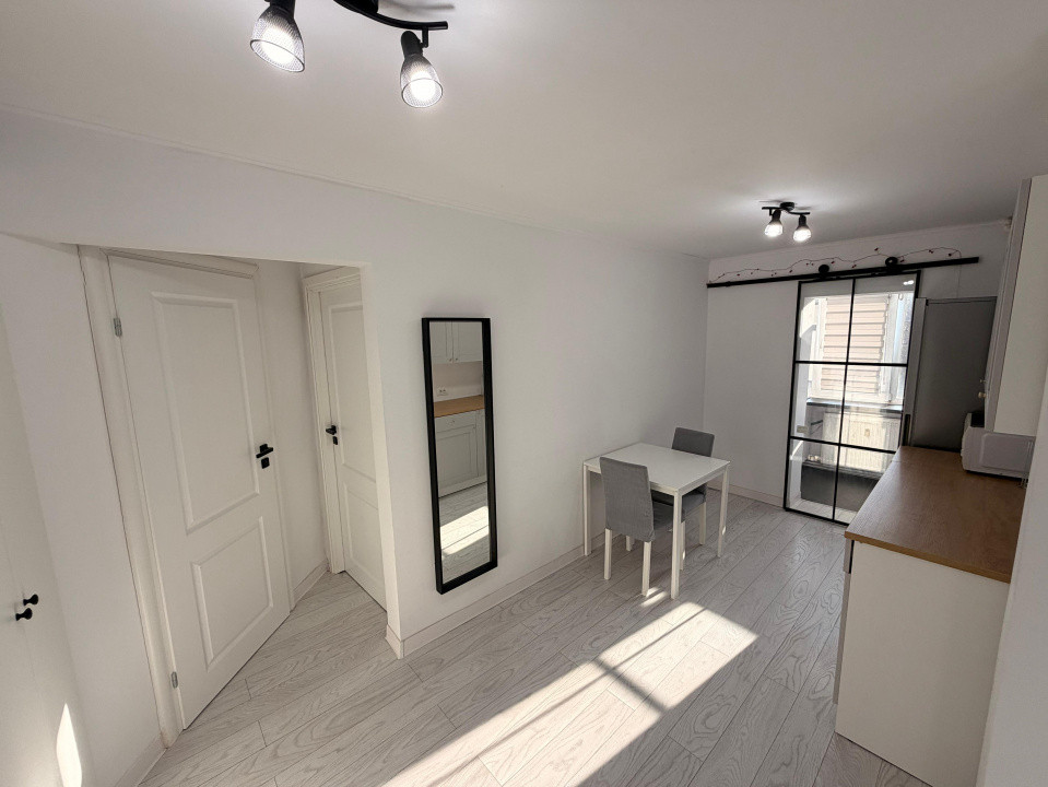 Apartament 2 camere, etaj 2, de inchiriat - zona Aradului 9, foxfort.ro