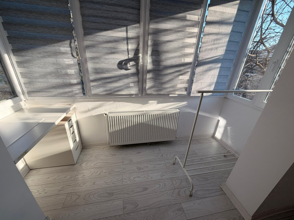 Apartament 2 camere, etaj 2, de inchiriat - zona Aradului 19, foxfort.ro