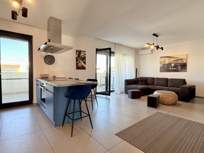 Apartament de inchiriat cu 3 camere, 98 mp utili - Dumbravita