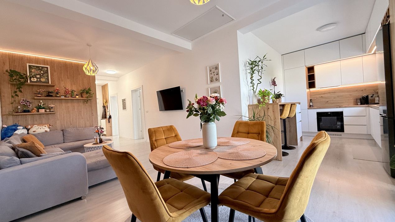 Duplex de vanzare, 3 camere + 2 bai - mobilat si utilat - Mosnita Noua 4, foxfort.ro