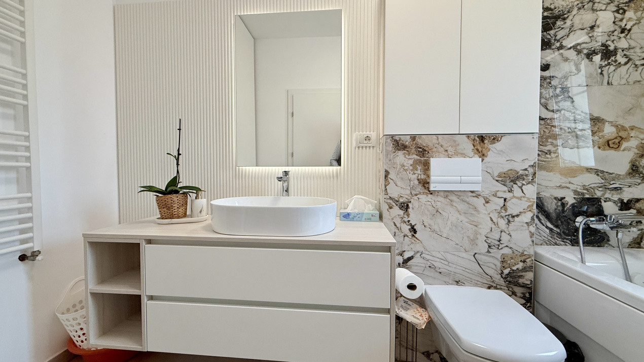 Duplex de vanzare, 3 camere + 2 bai - mobilat si utilat - Mosnita Noua 20, foxfort.ro