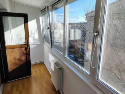 Apartament cu 3 camere si 2 balcoane, in Timisoara, zona Girocului imagine mica 5, foxfort.ro