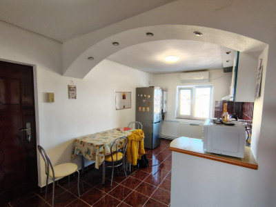 Apartament cu 3 camere si 2 balcoane, in Timisoara, zona Girocului imagine mica 8, foxfort.ro