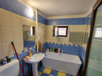 Apartament cu 3 camere si 2 balcoane, in Timisoara, zona Girocului imagine mica 9, foxfort.ro