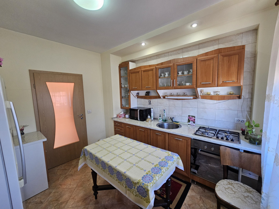 Casa Individuala cu functiune mixta (locuinta + afacere) - Bogdanestilor 26, foxfort.ro