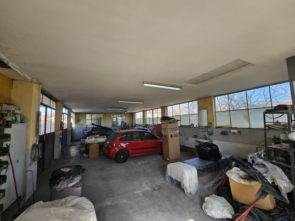 Oportunitate afacere: Spatiu industrial + Casa de locuit - Bogdanestilor 30, foxfort.ro