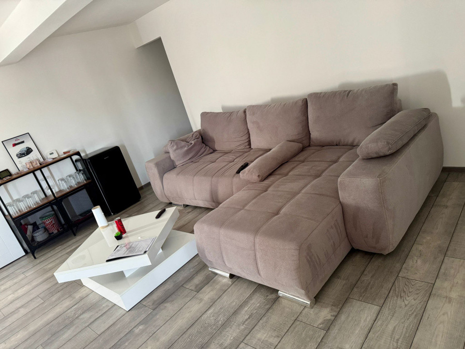 Casa individuala cu 6 camere si teren de 850 mp de vanzare - zona Modern 11, foxfort.ro