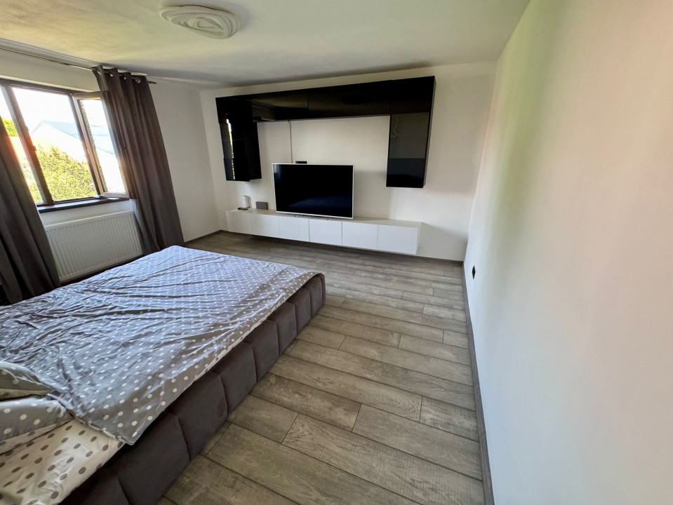 Casa individuala cu 6 camere si teren de 850 mp de vanzare - zona Modern 31, foxfort.ro