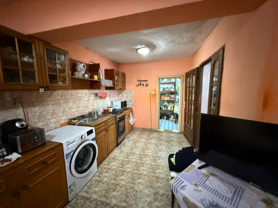 Casa individuala cu 6 camere si teren de 850 mp de vanzare - zona Modern imagine mica 7, foxfort.ro