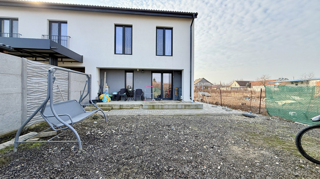 Duplex de vanzare in Sacalaz, 4 camere + 2 bai si toate utilitatile 19, foxfort.ro