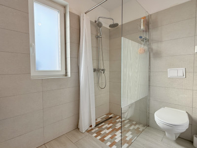 Duplex de vanzare in Sacalaz, 4 camere + 2 bai si toate utilitatile imagine mica 11, foxfort.ro