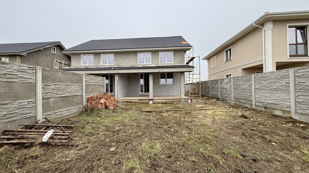 Duplex cu 3 camere si teren de 305 mp, zona Urseni 1, foxfort.ro