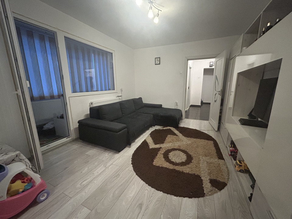 De vanzare apartament cu 2 camere in zona Girocului 1, foxfort.ro