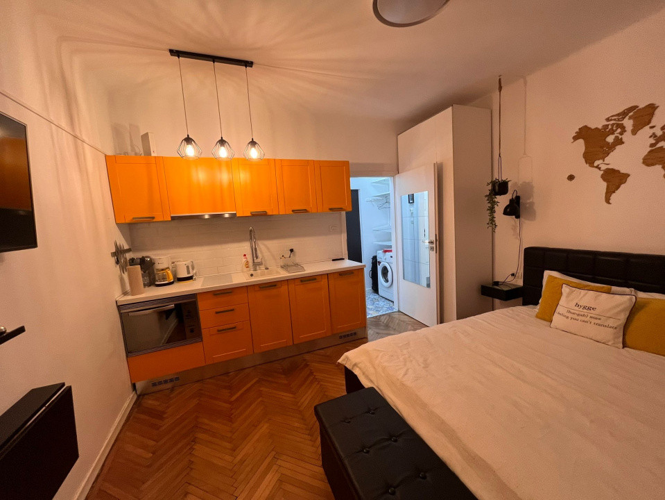 Garsoniera de vanzare in zona Balcescu 3, foxfort.ro